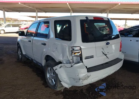 2012 Ford Escape Xls z USA, uszkodzony, nr VIN 1FMCU0C78CKA84518